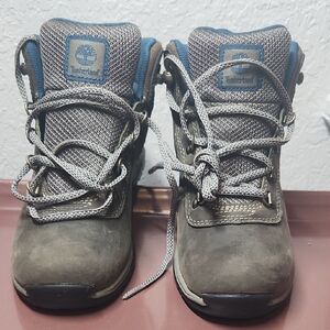 Timberland Kids Boots in Brown and Blue